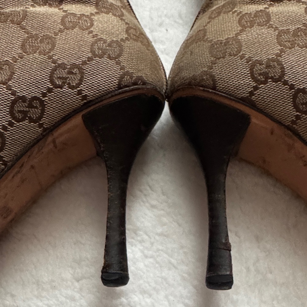 Vintage Gucci Monogram Tan Heeled Boots Size 6.5 - Picture 4 of 13